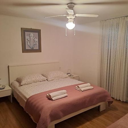 Apartment Marija 우마그 외부 사진