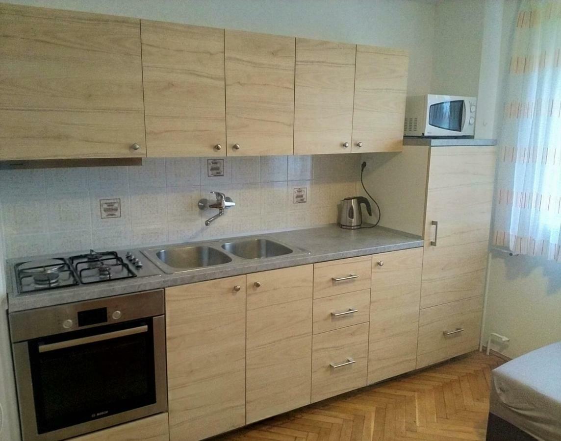 Apartment Marija 우마그 외부 사진